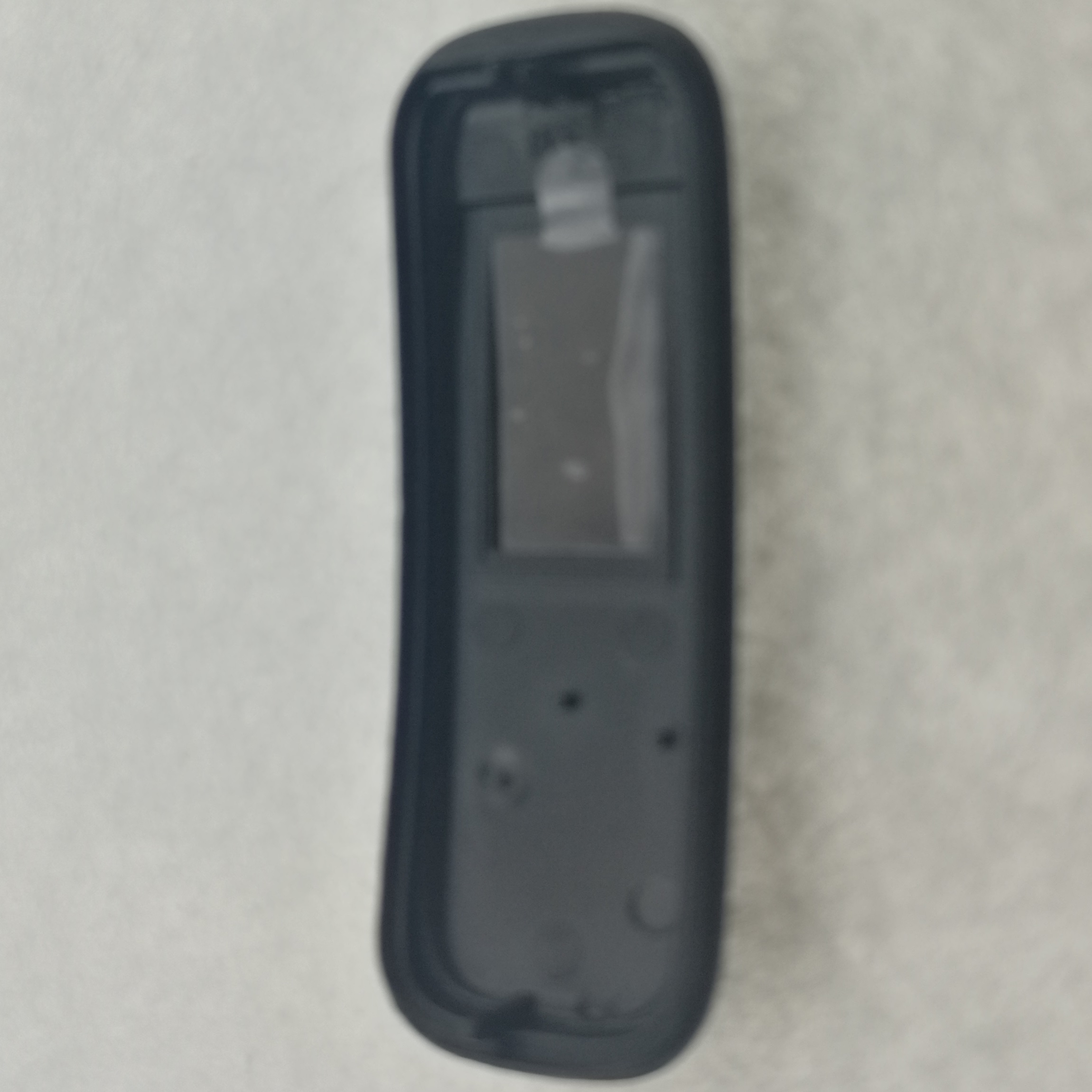 榮耀運(yùn)動手環(huán)雙色上蓋絲印噴涂 榮耀運(yùn)動手環(huán)雙色上蓋絲印噴涂